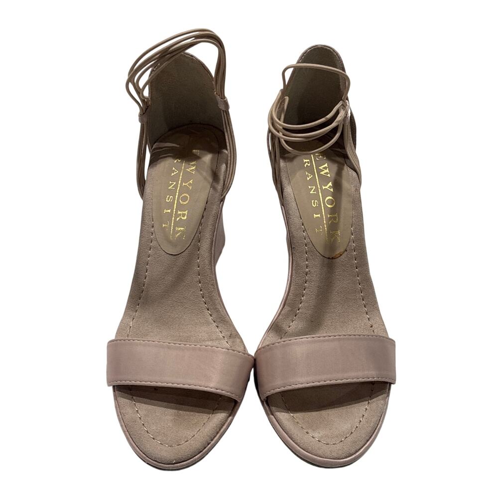 New York transit Women’s heels size 7.5